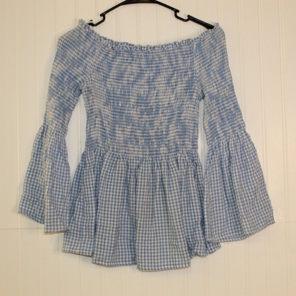 Passport White and Blue Smocked Top Size Large